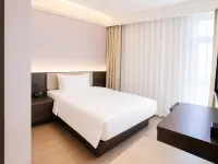 Qing Mu·Li Hotel (Dong’an Hui Branch, Tongzhou Bay, Nantong) - parking