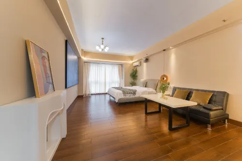 Huaxiangxiang Themed Movie Apartment (Guangzhou Zengcheng Wanda Plaza) - Condos
