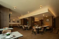 Zhuzhou Shifeng Ramada Hotel - Pysäköinti