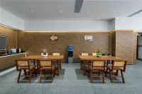 Tingxuan Hotel (Shenzhen Luohu Dongmen Old Street) - 2-Star