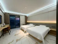 Jinxing Yunsu · High altitude Luxury Apartment (Quanzhou Jinjiang International Airport Branch) - balcone
