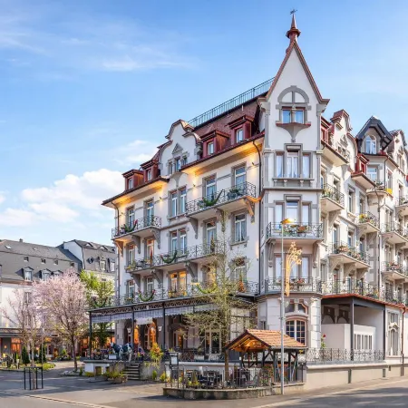 Carlton-Europe Vintage Adults Hotel
