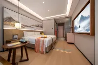 Moshang Qingya Hotel (Qingdao North Station Shuiqinggou Subway Station) - 3성급