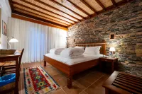 El Vino Hotel & Suites - 4-Star