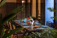 Howard Johnson Life Hotel (Jiuzhaigou County Eternal Love Scenic Area) - Quầy Bar
