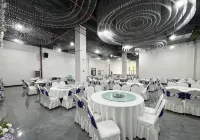 Feida Riverside Hotel (Riverside Night Market) - breakfast