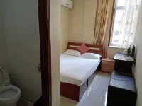 Warm Hostel