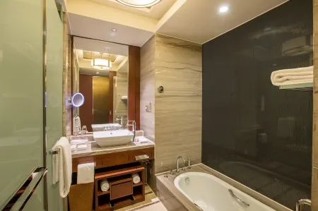 Crowne Plaza Hefei