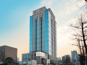 Olanya International Hotel (Guiyang Guanshanhu Century City Store)