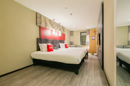 Ibis Hotel