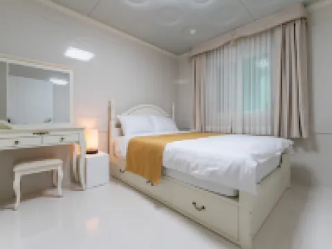 Taebaek Hotel Hotels in Taebaek-si