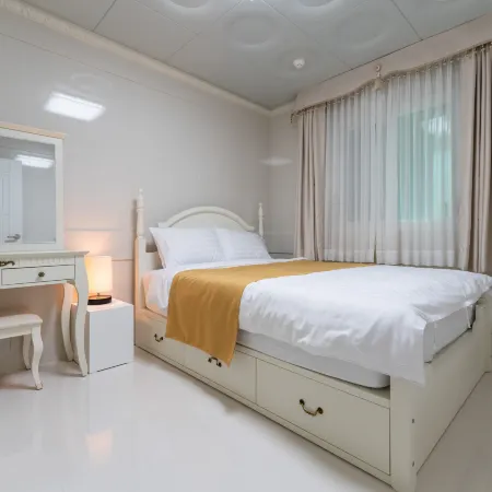 Taebaek Hotel