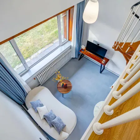 Hulunbergen River Reindeer Ji Homestay