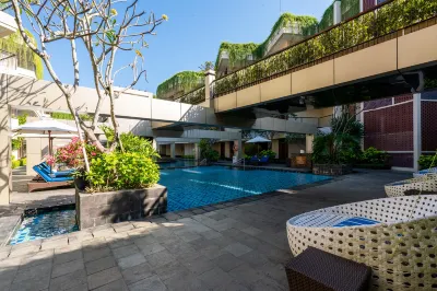 Vouk Hotel and Suites Hotels near Sawangan