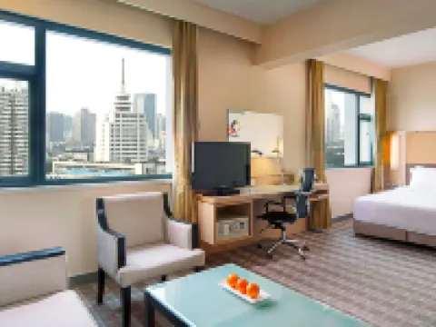 Holiday Inn Express ZHENGZHOU ZHONGZHOU by IHG Hotels near Henan Museum