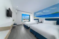 Yangjiang Island Hotel (Hailing Island Dajiaowan Scenic Area Branch)