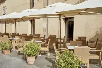 NH Collection Palacio Oquendo Hotels near Plaza Mayor de Caceres