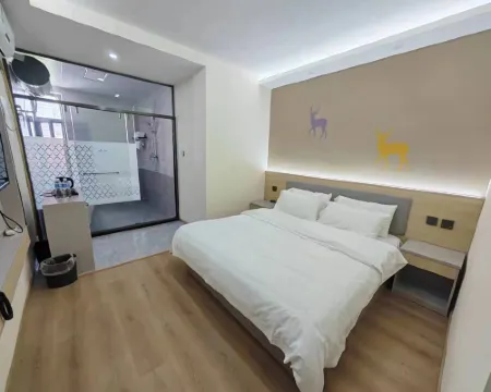 Homeinn Pebble Hotel (Tailai County Zhenxing Road) Hotels in Tailai