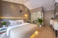 Weizhou Island Fanjian·Froom Courtyard Homestay (Shell Beach Branch) - บังกะโล