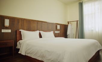 Guanghan Huayue Homestay