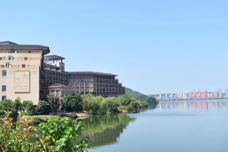 Jingcheng Shenhang International Hotel Отели в г. Доучань