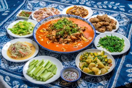 Guanjing Hotel Отели в г. Лушуй