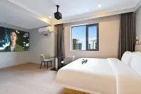 Home inn huayi selected hotel (Fuyang downtown orient henglong mall branch)