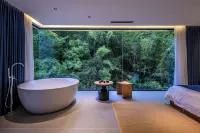 Melodious  Resort Hotels in Dongyuan