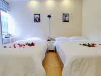 Haiyun Youth Travel Hotel (Leshan Giant Buddha Zhanggongqiao Food Street Branch)