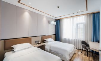 Yiliang Jinfang Hotel