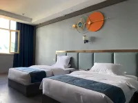 Zhenxin Hotel, Zhiduo County