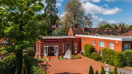 Muthu Belstead Brook Hotel Отели в г. Кейпел Сейнт Мэри