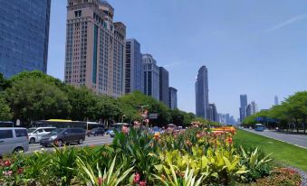 Shenzhen Futian Xiangmihu Park Qiuguo Hotel