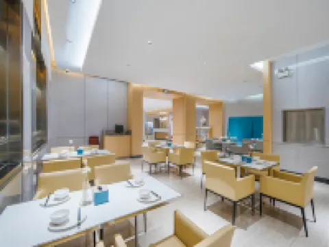 Magnotel Business Hotel (Xuzhou Pizhou Sanchahu Road)