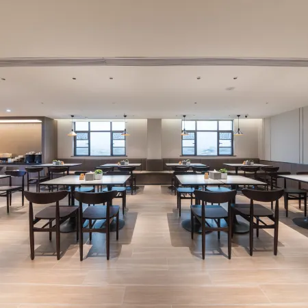 HanTing Hotel (Fuzhou Nanfeng Government Qinhu Road)