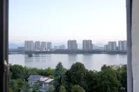 Yuejia Scenic Hotel (Jiujiang Wuning West Seabay Scenic Area) - Deniz Manzaralı