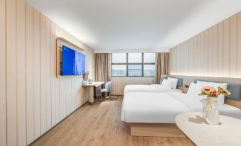 Hanting Hotel (Guiyang Pen Shui Chi Zilin'an Subway Station Branch)