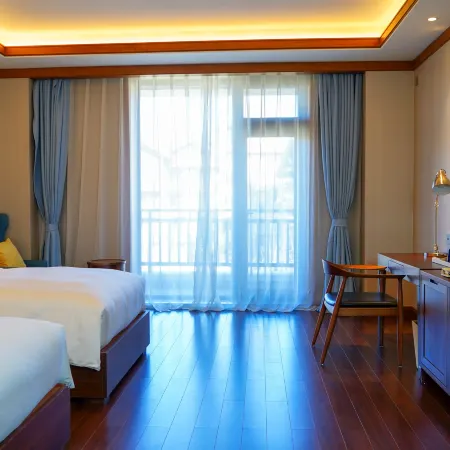 HOLLICK HOTEL