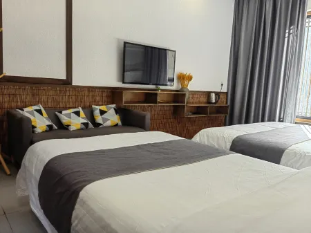 Homestay Yihao Courtyard · Xixiangjian Отели рядом с достопримечательностью «Wulaofeng Peak»