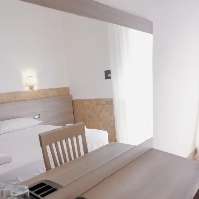 Hotel Alex Square Hotel dekat Roma Termini