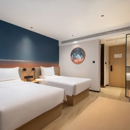 Hello Hotel (Nanchong Nanbu New Century Square Branch