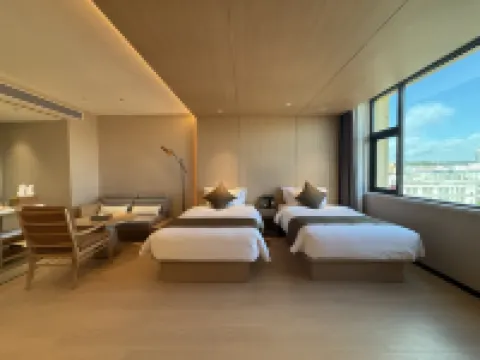 Yuhuadao Boutique Resort Hotel (Yanshan Longhu Park) โรงแรมในหยานซาน