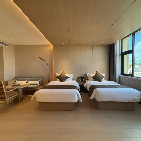 Yuhuadao Boutique Resort Hotel (Yanshan Longhu Park)