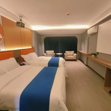 Oscar Huanpeng Hotel (Shanwei Lufeng Jinjie Road Branch)