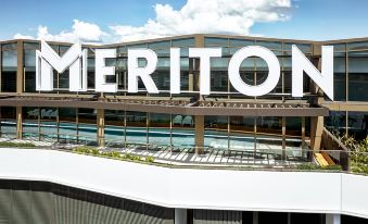 Meriton Suites Canberra