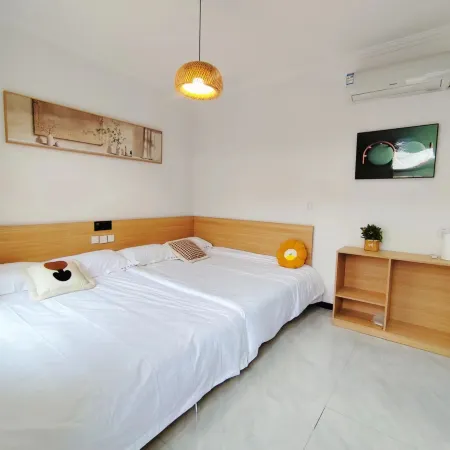 Xikelai Homestay (Beijing Universal Studios Resort)