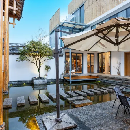 Dali Ancient City. Shanyuyishe Boutique B&B