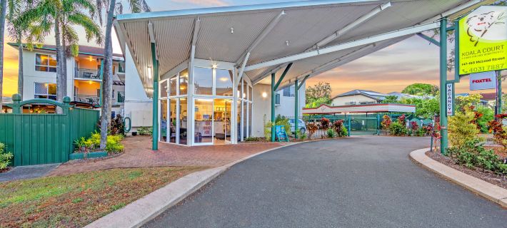 Koala Court Holiday Apartments Hotels in Cairns North