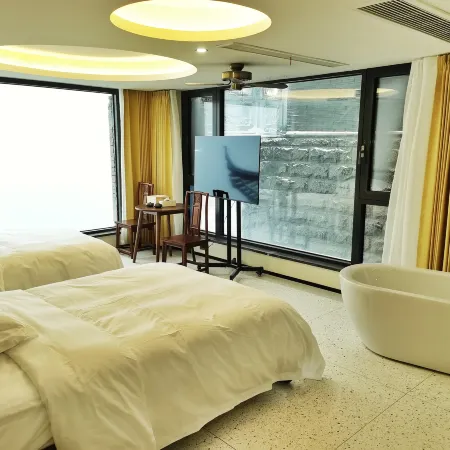 Moutain Top Sunrise Boutique Hotel