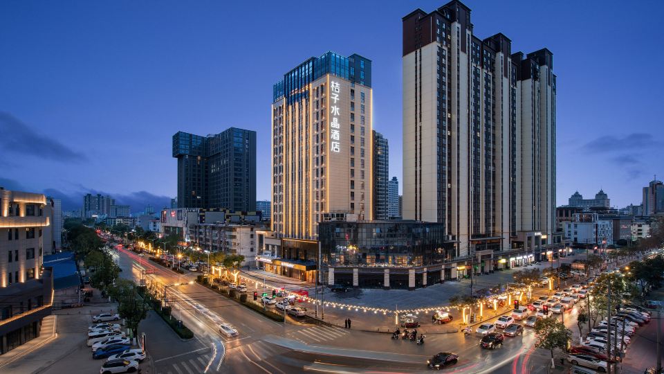 Crystal Orange Hanzhong Railway Station Center Square